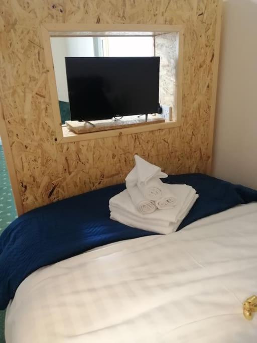 Cosy City Apartment Корк Екстер'єр фото